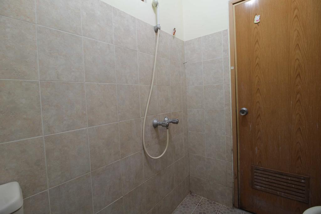 Reddoorz Near Ciputra World Kuningan 3 Hotel Jakarta Bagian luar foto